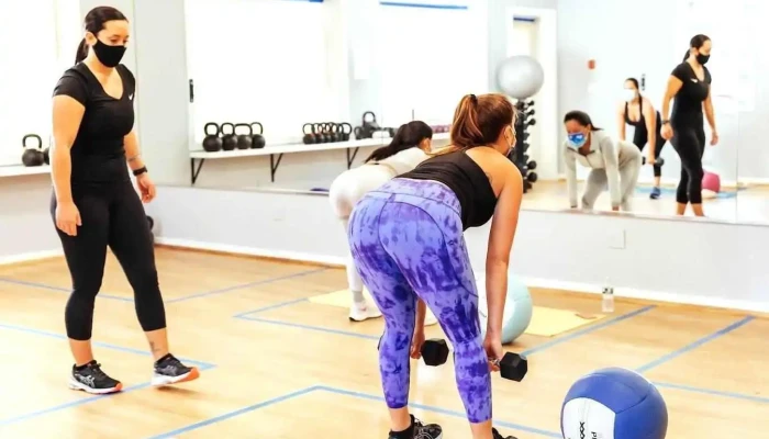11937 Fitness Inc - East Hampton