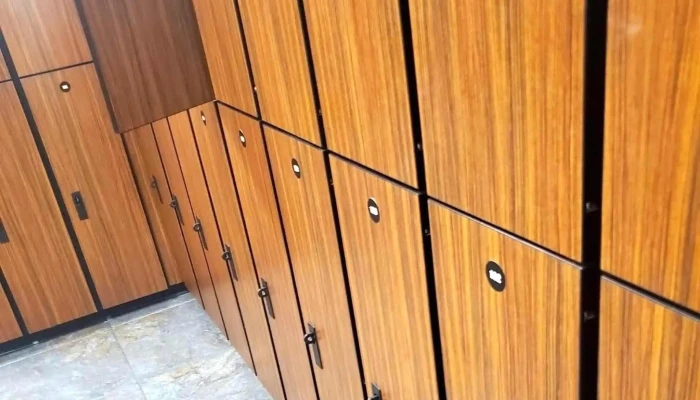 1oak Health Club -  Address - Oakdale