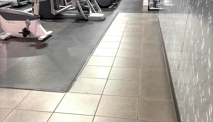 24 Hour Fitness - Antelope