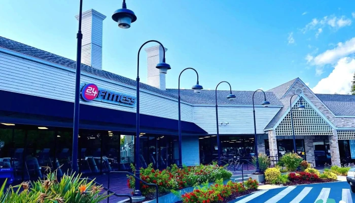 24 Hour Fitness -  Latest - Sacramento