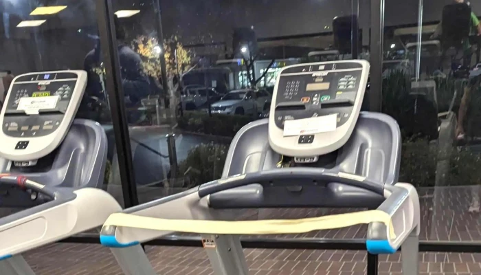 24 Hour Fitness - Sacramento