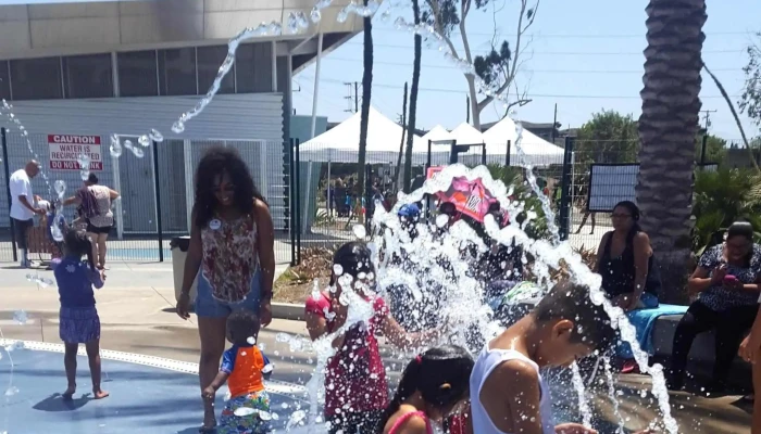 Alondra Aquatic Center - Lawndale