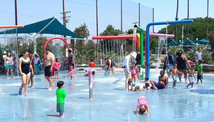 Alondra Park Splash Pad -  Score - Lawndale