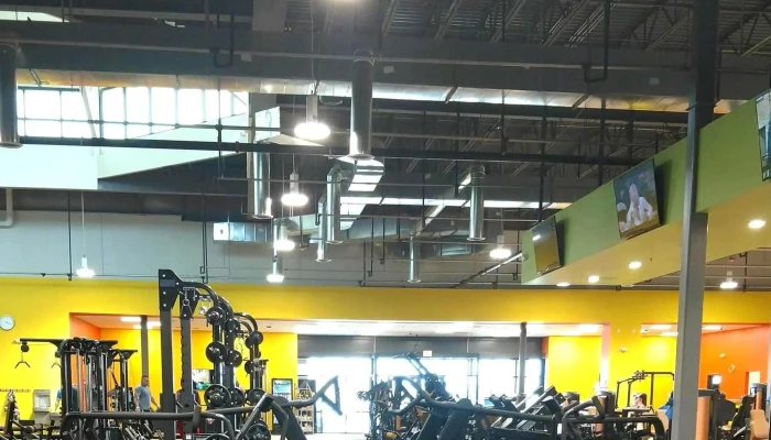 Aspen Athletic Clubs Ankeny -  Fitness Center - Ankeny