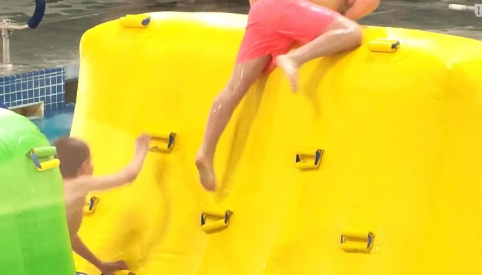Carson Valley Swim Center -  Location - Minden