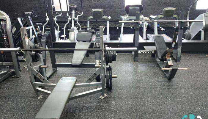 Champion Gym -  Gym - Englewood