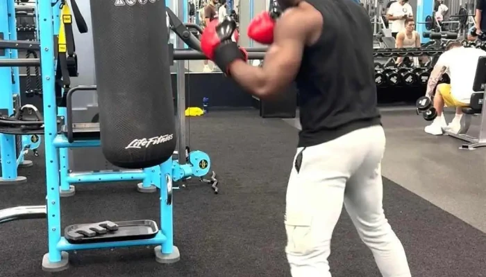 Club4 Fitness Orlando -  Gym - Orlando