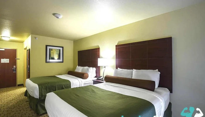 Cobblestone Inn Suites   Altamont Rooms - Altamont