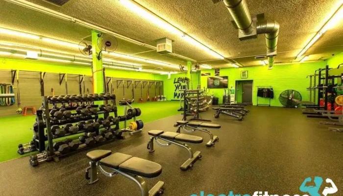 Cozmosize Fitness Physical Fitness - Newhall