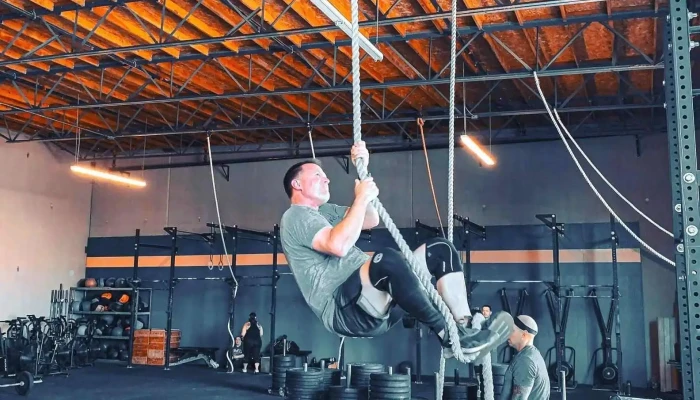 Crossfit 916 Gym By Owner - Elk Grove