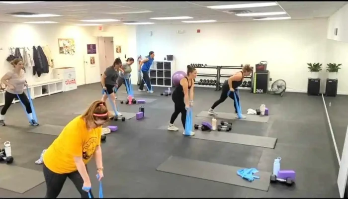 Evolution Mom Llc -  Gym - Annandale