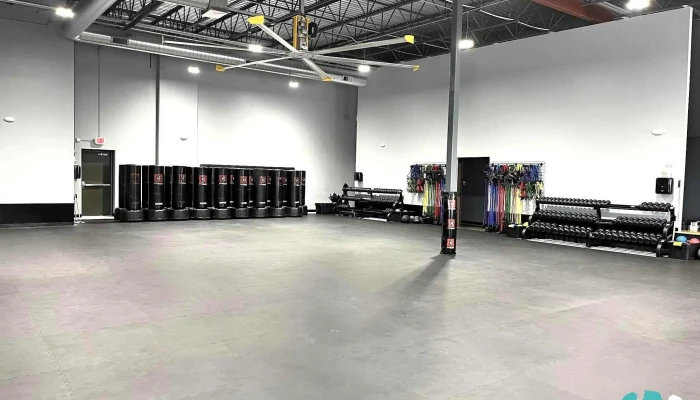 Farrells Extreme Bodyshaping   Altoona By Owner - Altoona