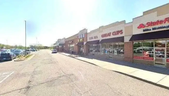 Farrells Extreme Bodyshaping   Andover Street View 360deg - Andover