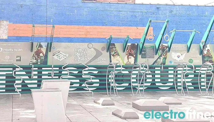Fitness Court At City Park -  Videos - Lincoln Park