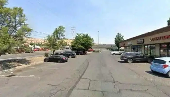 Gnc -  Street View 360deg - Klamath Falls