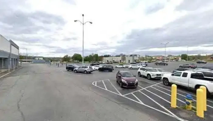 Golds Gym Street View 360deg - Oak Ridge