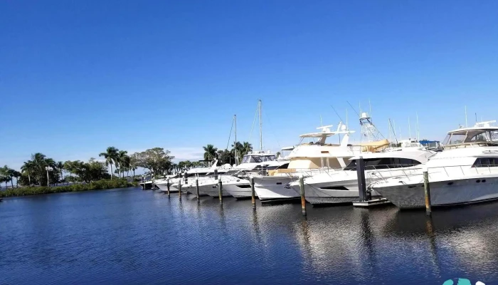 Gulf Harbour Yacht Country Club Gulf Harbour Marina - Fort Myers