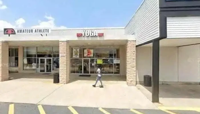 Hot Yoga Hut -  Street View 360deg - Bethlehem