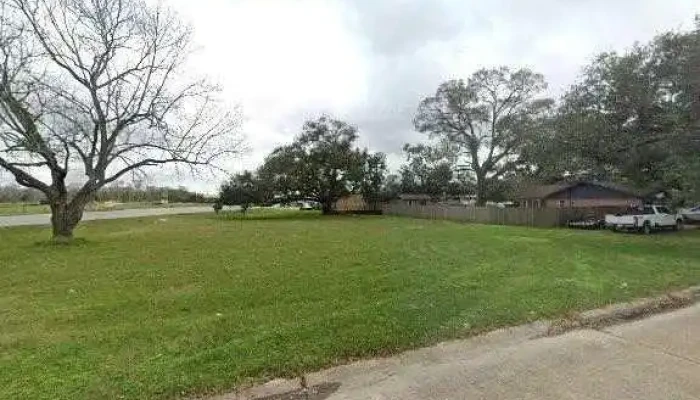 Iron Addiction Gym And Nutrition -  Street View 360deg - Alvin