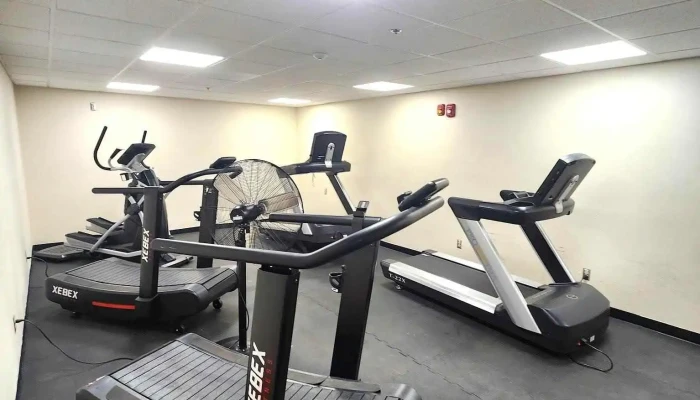 Kingsley Field Fitness Center -  Gym - Klamath Falls