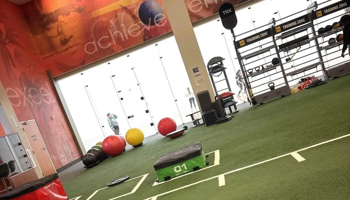 La Fitness -  Gym - Cuyahoga Falls