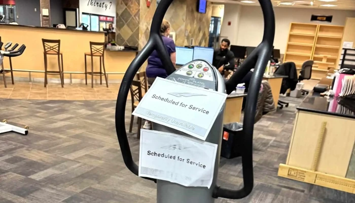 La Fitness -  Photos - Falls Church