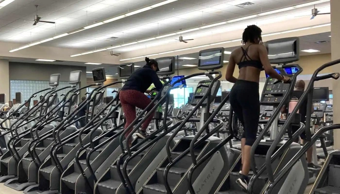La Fitness -  Score - Allen Park
