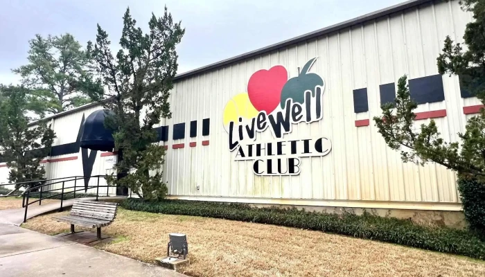 LiveWell Athletic Club - Lufkin