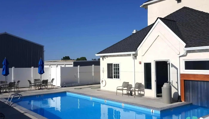 Microtel Inn Suites By Wyndham Klamath Falls Amenities - Klamath Falls