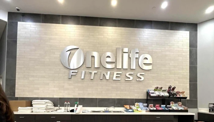 Onelife Fitness -    Rockville Instagram - Rockville