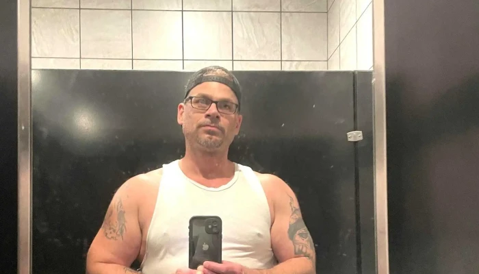 Planet Fitness -  Catalog - Oak Ridge