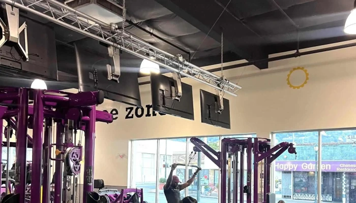 Planet Fitness -  Number - Oakland
