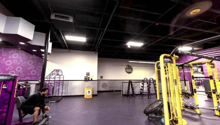 Planet Fitness -  Street View 360deg - Bowling Green