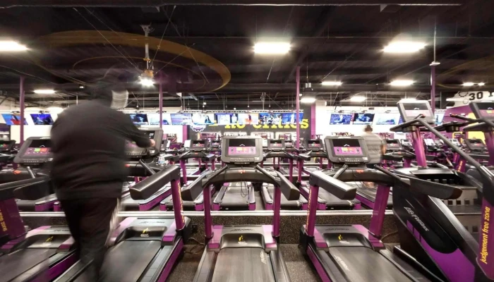 Planet Fitness -  Street View 360deg - Los Angeles