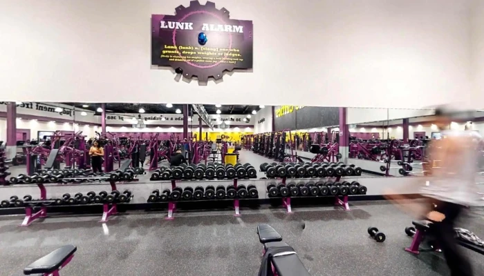 Planet Fitness -  Street View 360deg - Milpitas