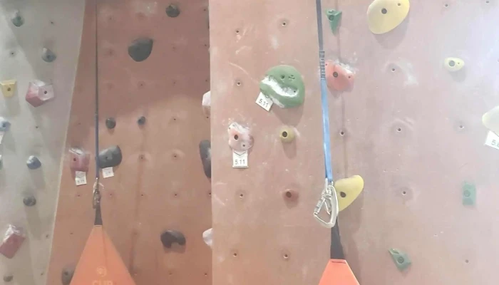 Redpoint Climbing Center -  Rock Climbing Gym - Bowling Green