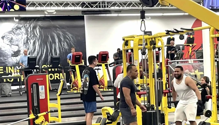 Retro Fitness -  Videos - Reading
