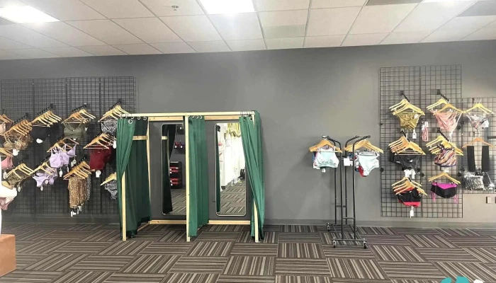Rise Pole Fitness Llc -    Sacramento By Owner - Sacramento