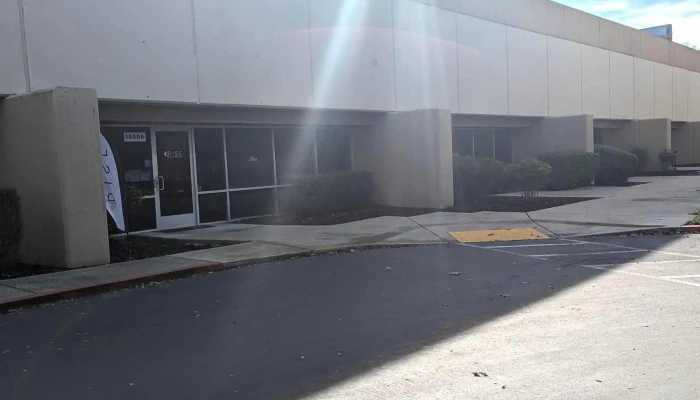 Rise Pole Fitness Llc -    Sacramento Fitness Center - Sacramento