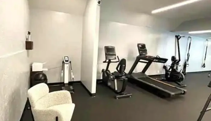 Studio Fitlife Gym - Oakland
