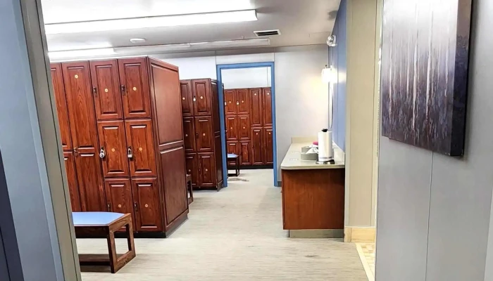 The Alaska Club East Gym Pool Discounts - Anchorage