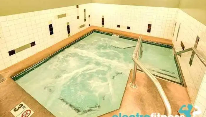 The Alaska Club For Women Gym -  By Owner - Anchorage