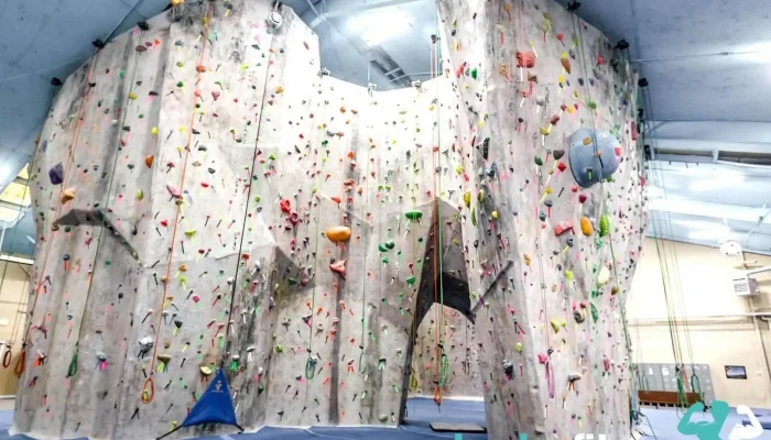 The Gravity Vault - Upper Saddle River, Nj - Upper Saddle River