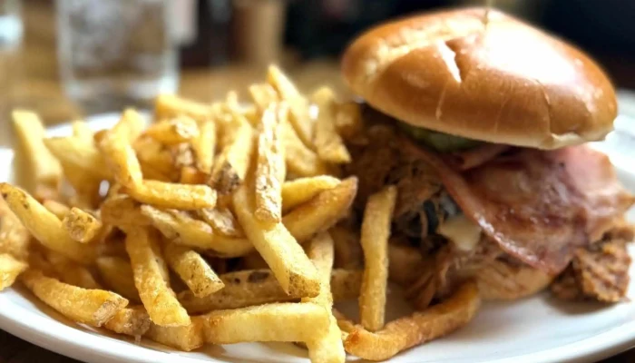 The Refinery Restaurant & Market - Andover