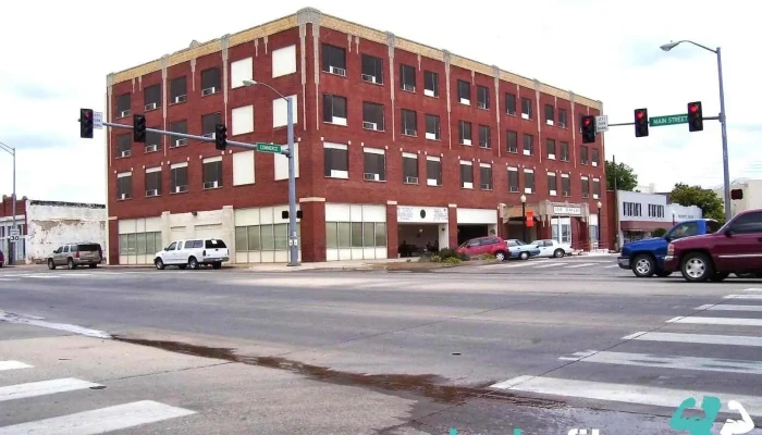 Towers Apartments - Altus