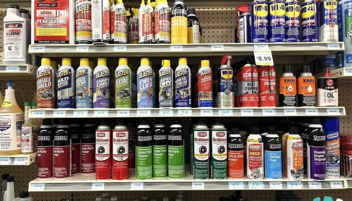 Tractor Supply Co Inside - Alto