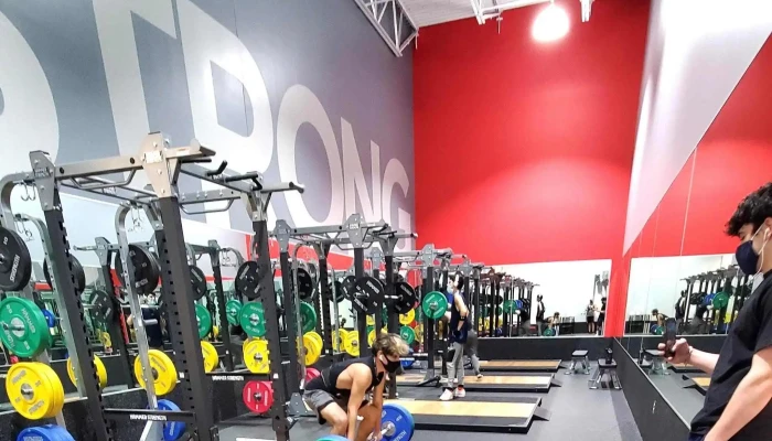 Vasa Fitness -  Instagram - Phoenix